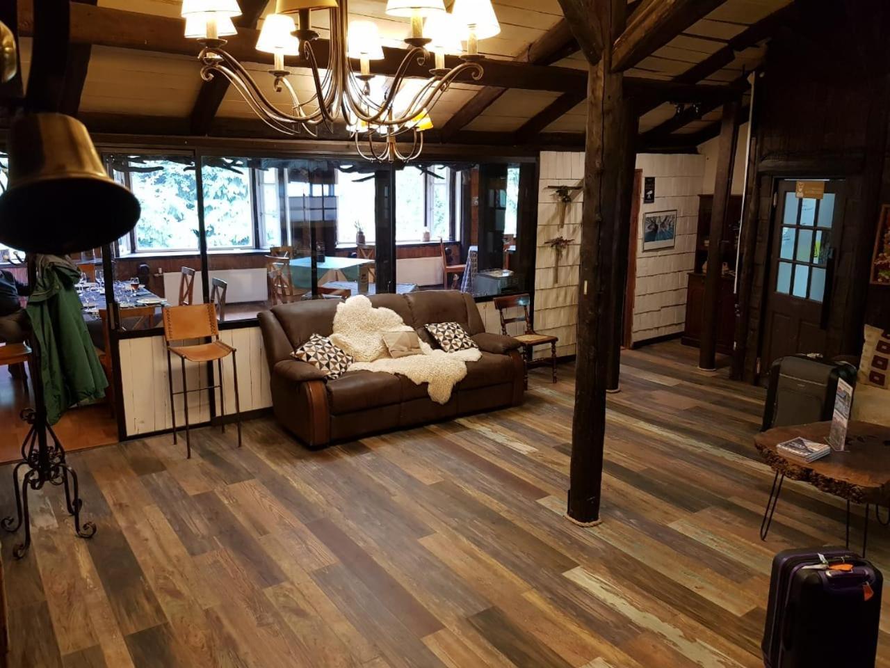 The Patagonian Lodge Coyhaique Esterno foto