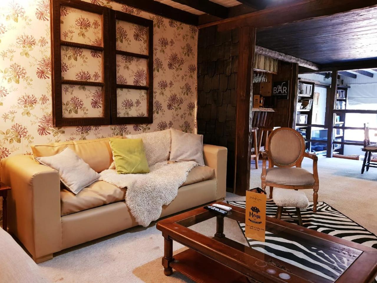 The Patagonian Lodge Coyhaique Esterno foto