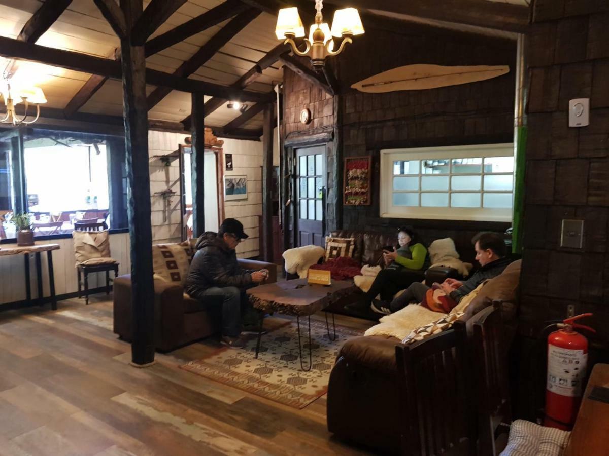 The Patagonian Lodge Coyhaique Esterno foto